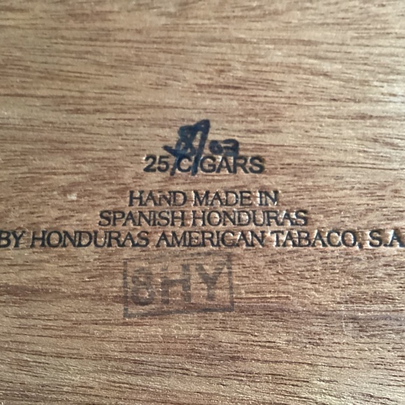 Fun Vintage custom cigar box  purse 36” chain strap..one of a kind - Picture 6 of 7